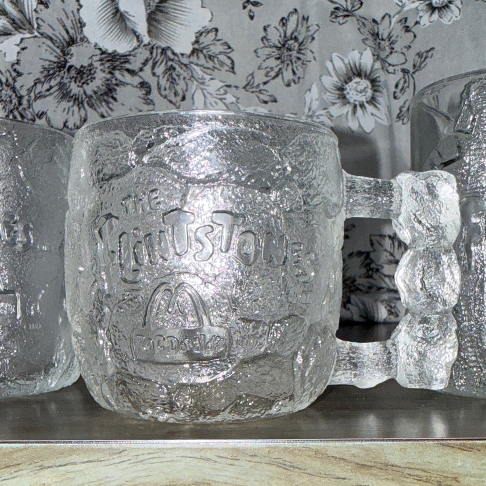 McDonald's Flintstones set of three Glass Mug - Clear‎